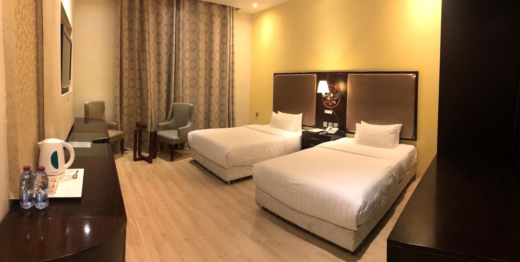 Al Liwan Suites Rawdat Al Khail Doha Exteriör bild