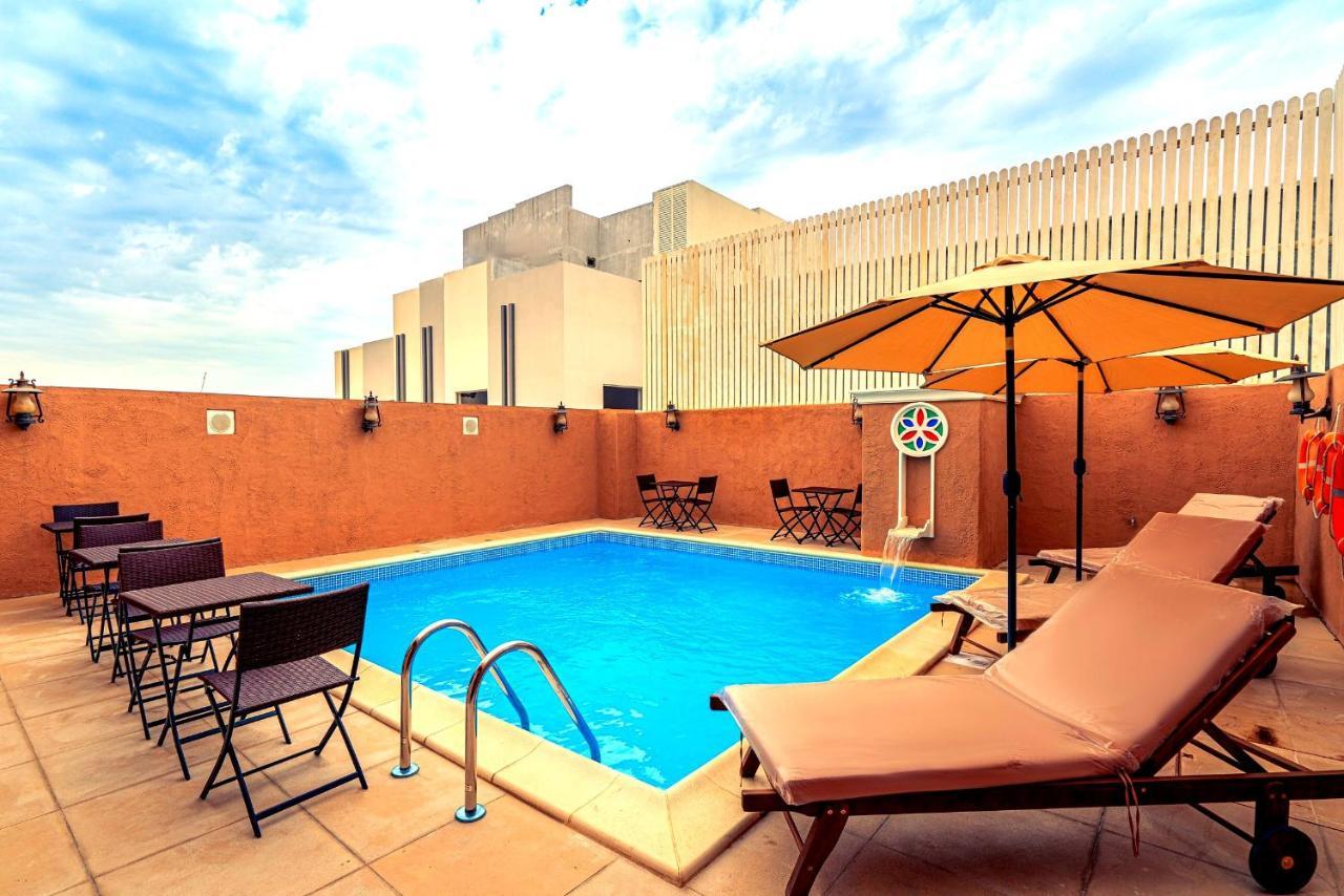 Al Liwan Suites Rawdat Al Khail Doha Exteriör bild